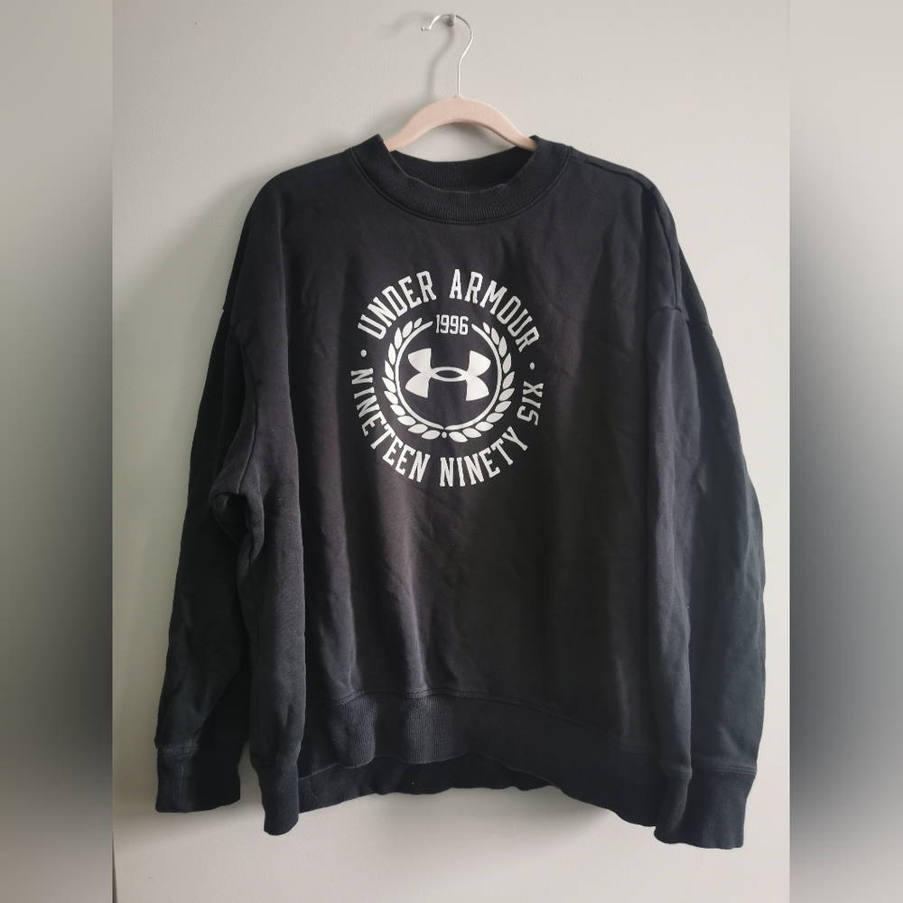 (3/$12) - Under Armour Womens Pullover Crewneck Sweater. XL. Black/White.